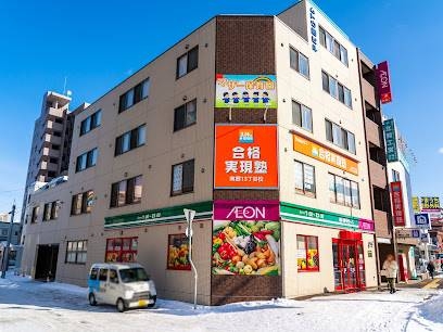 スーパー　まいばすけっと南郷13丁目駅前店（スーパー）まで402m