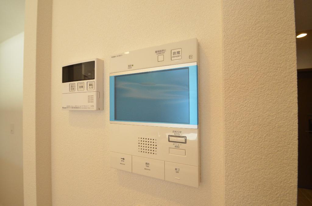 セキュリティ　カメラ付インターホン
