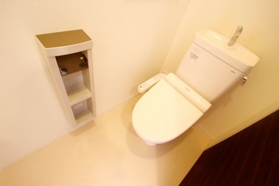 トイレ　※別部屋の写真です