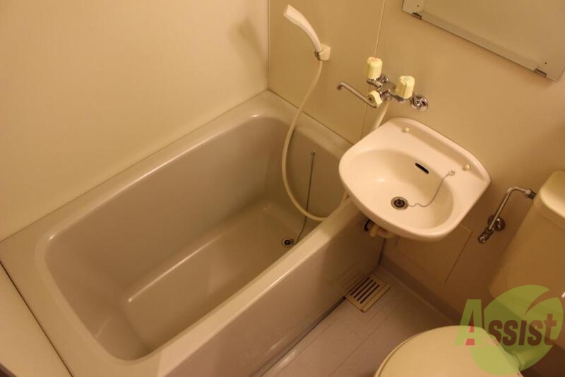 バス・シャワールーム　ホット一息つける浴室は清潔感が一番