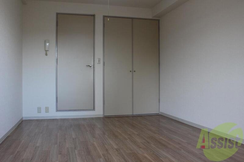 居室・リビング　明るいお部屋でゆったりとした生活を