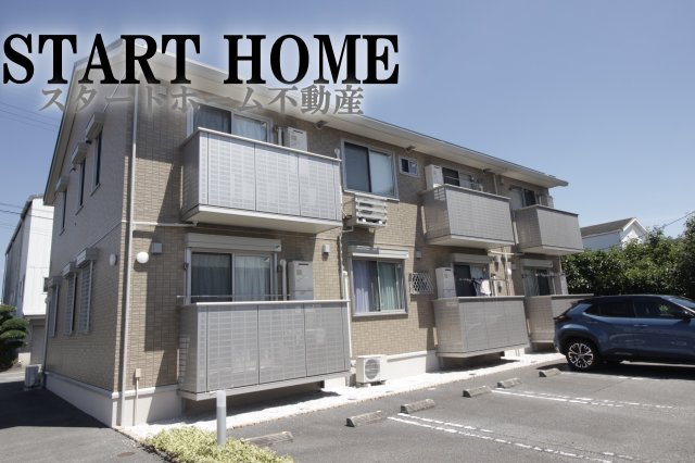 建物外観　落ち着いた雰囲気の外観です