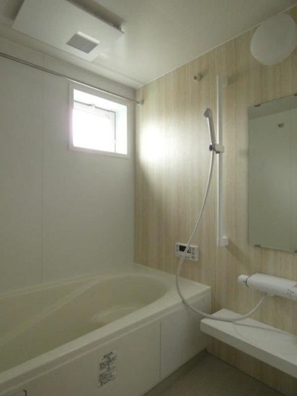 バス・シャワールーム　図面と現状に相違がある場合には現状を優先