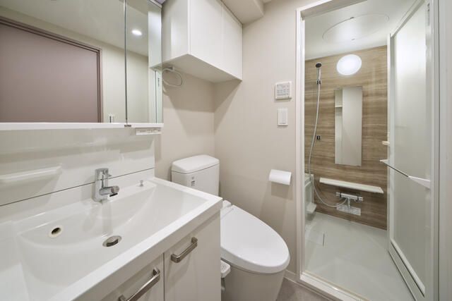 バス・シャワールーム