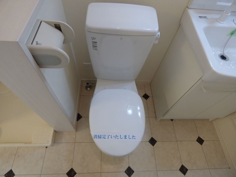 トイレ　参考写真