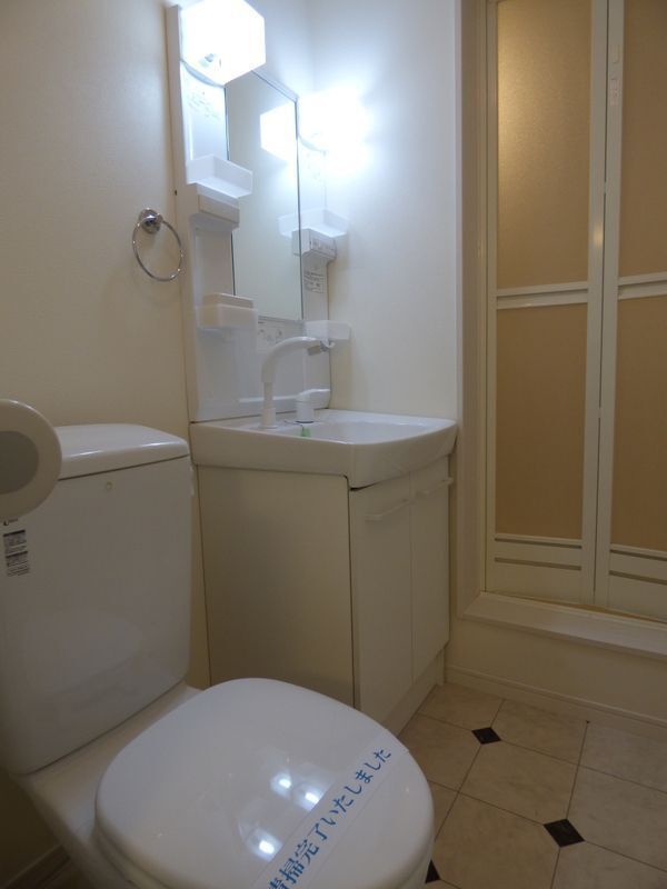 洗面設備　参考写真