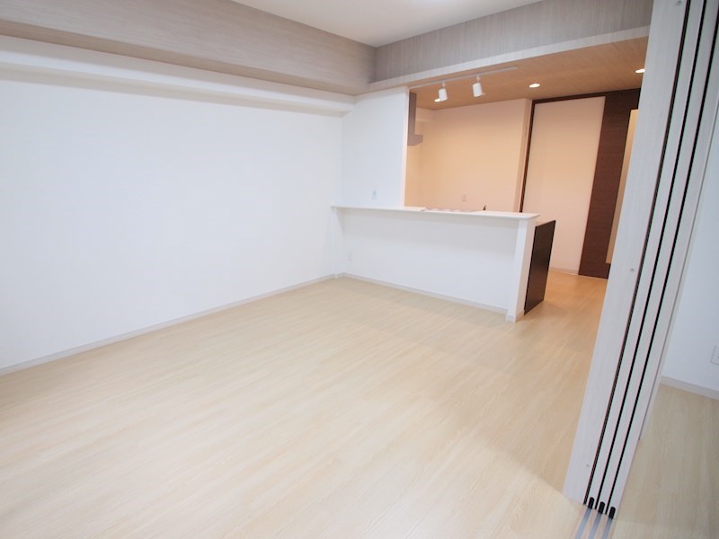 その他共有部分　明るい洋室・広めで使い勝手GOOD.