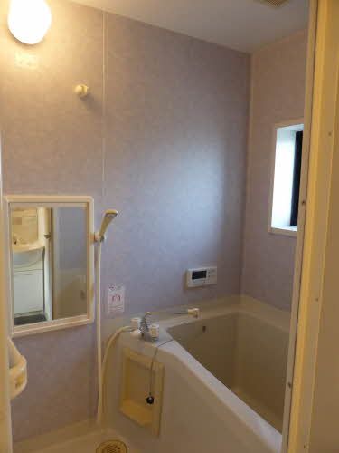 バス・シャワールーム　追焚風呂