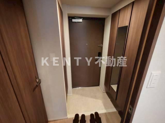 玄関　明るい玄関です