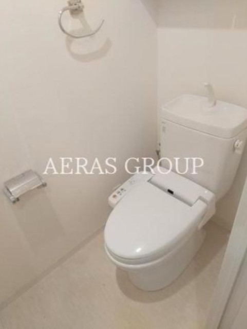 トイレ　同仕様反転タイプ