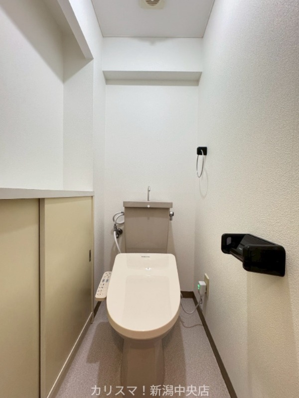 トイレ　※別部屋参考写真