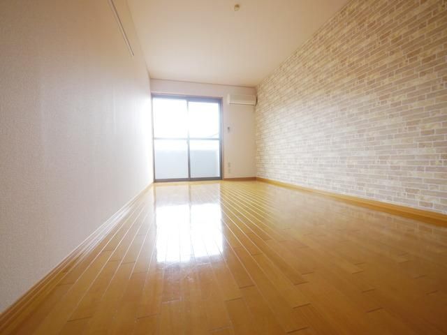 その他部屋・スペース　★使い勝手の良いフローリングのお部屋です★