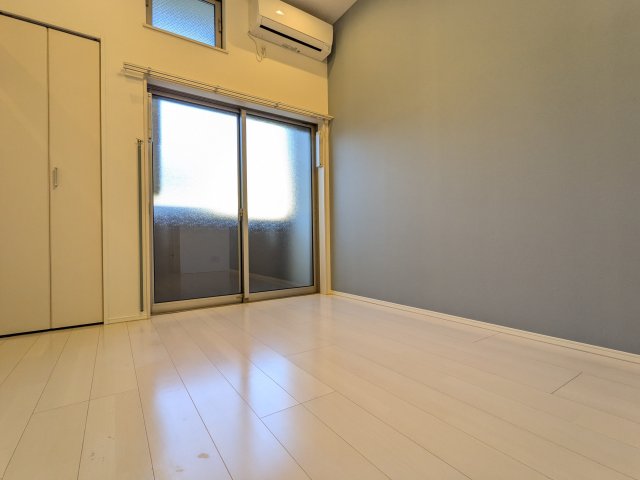 居室・リビング　102号室