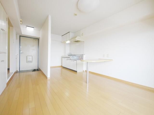 居室・リビング　広々リビング