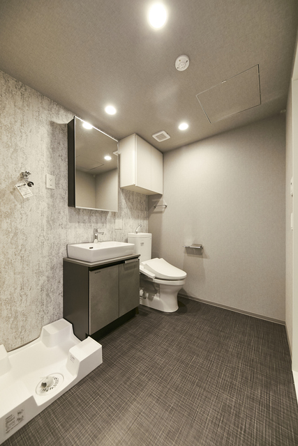 洗面設備　※写真は同タイプ住戸です。