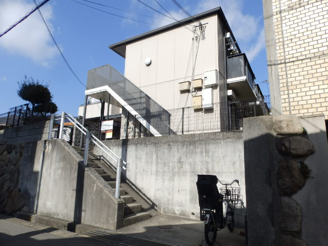 建物外観　住宅街です