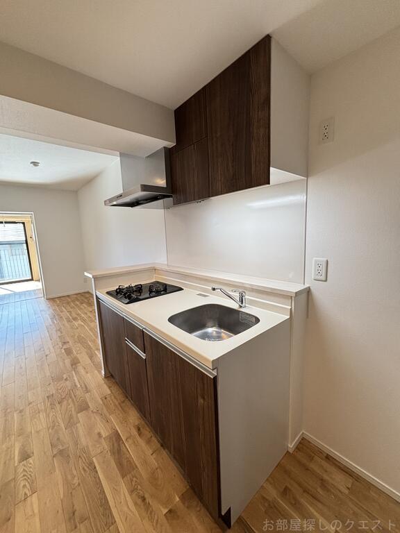 キッチン　（写真は同タイプ）