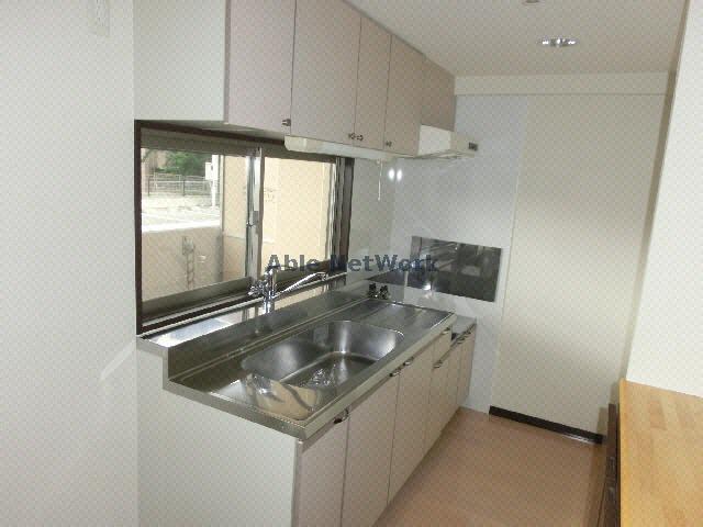 キッチン　同型反転タイプ　現況優先