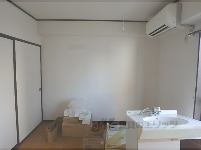 居室・リビング　洋室