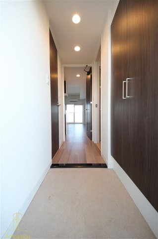 玄関　プレサンス大阪福島シエル