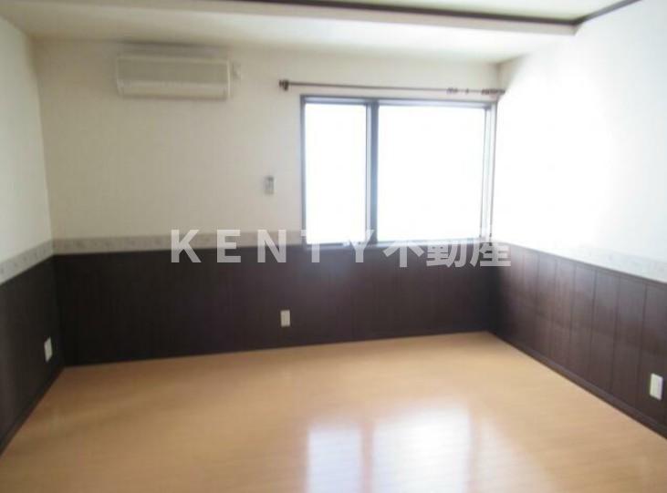 居室・リビング　使いやすい居間です