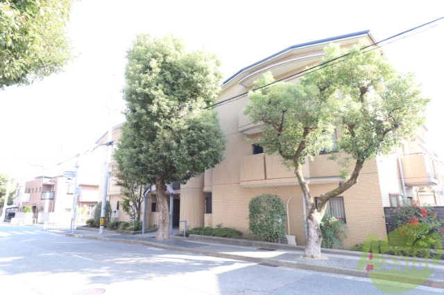 建物外観　東灘区西岡本「シャルマン屋敷本」