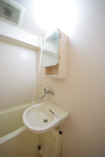 洗面設備　★歯磨きでもしようー★