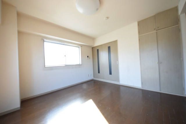 居室・リビング　★日当たりの良いお部屋です★