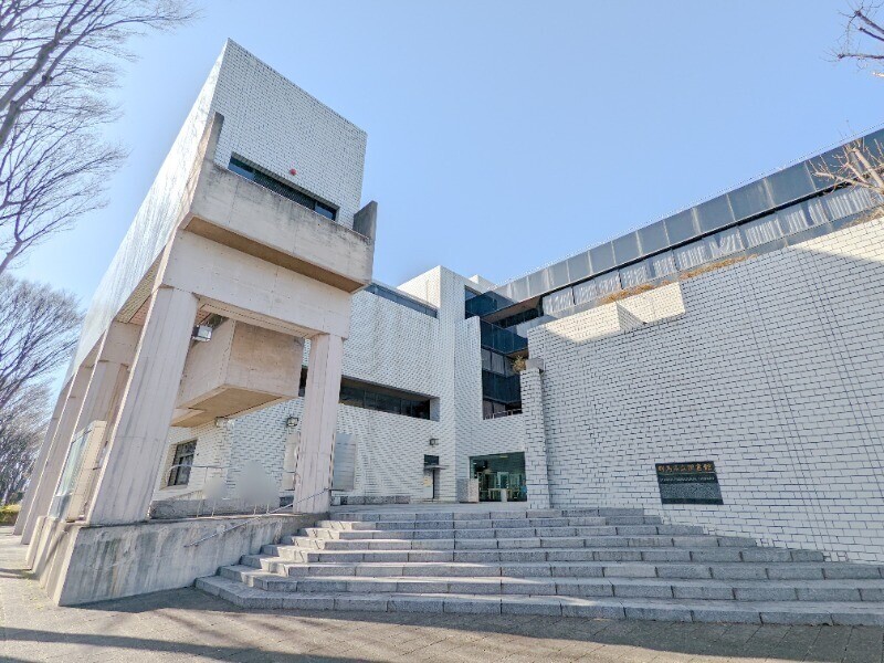 図書館　群馬県立図書館（図書館）まで1967m