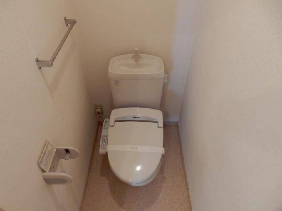 トイレ　トイレ