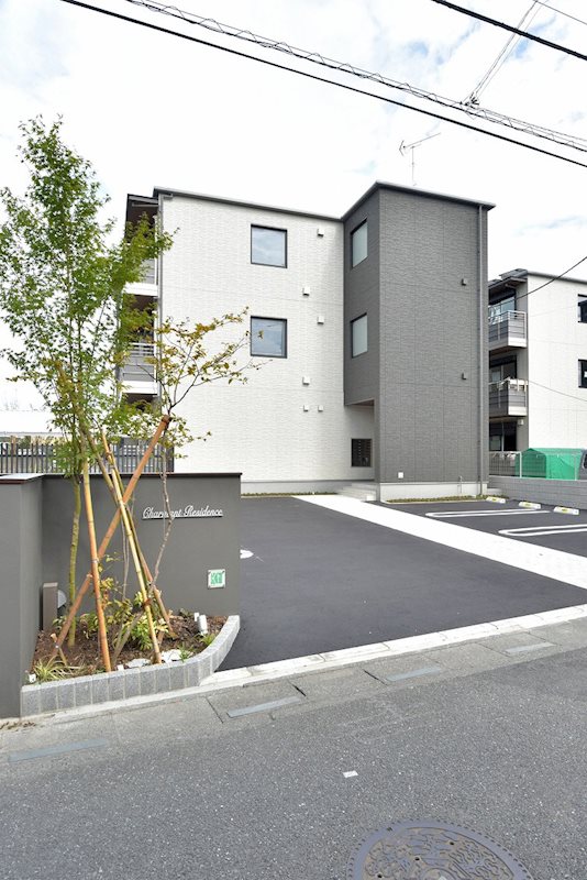 建物外観　周辺との調和や防犯への配慮、プライバシーの確保など、住環境全