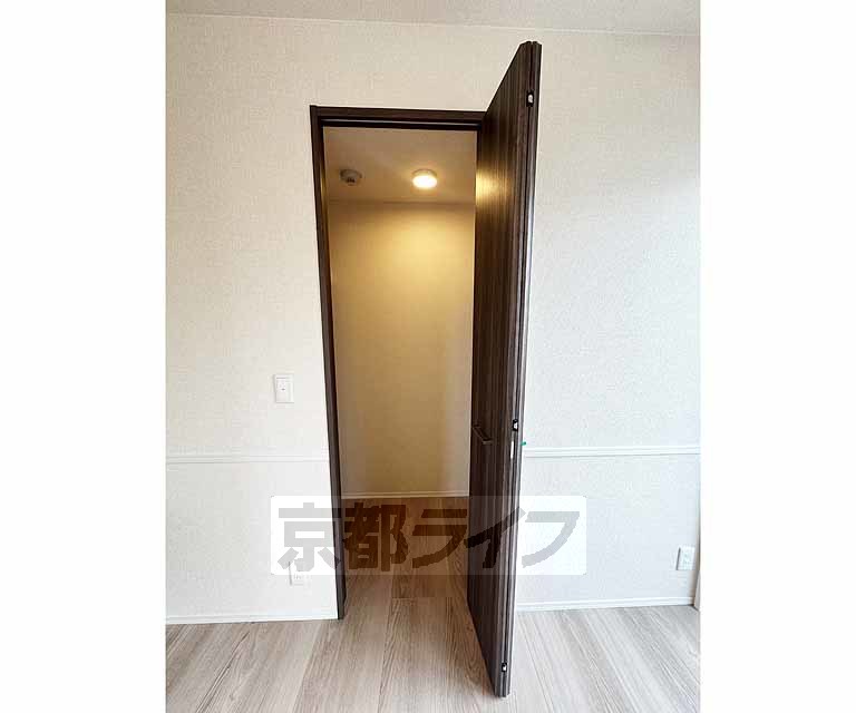 収納　ウォークインクローゼット