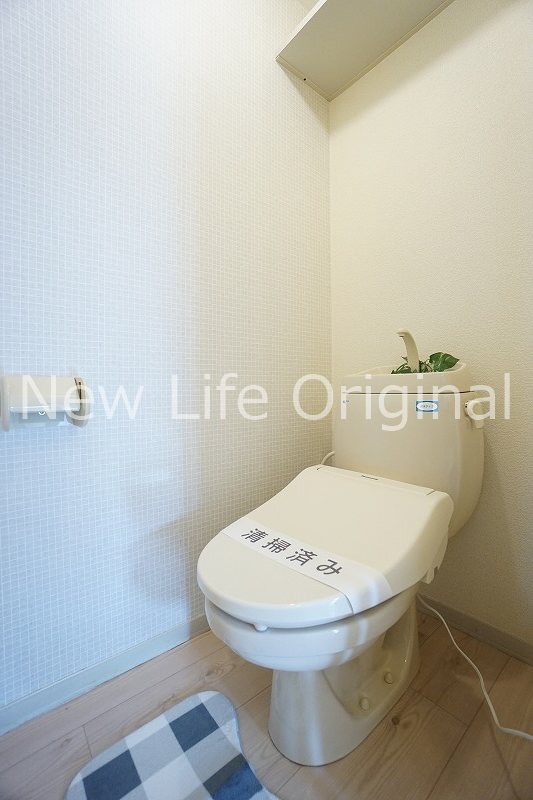トイレ　毎日使うものだから、人に優しく清潔な温水洗浄機能付きトイレ☆