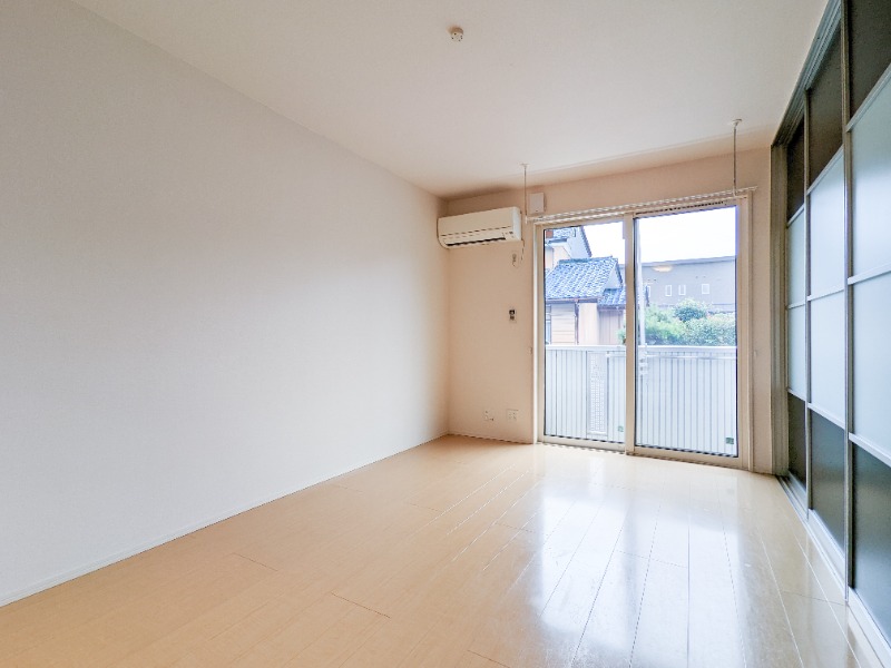 居室・リビング　図面と現状に相違がある場合には現状を優先