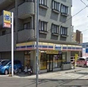 コンビニ　ミニストップ（コンビニ）まで350m
