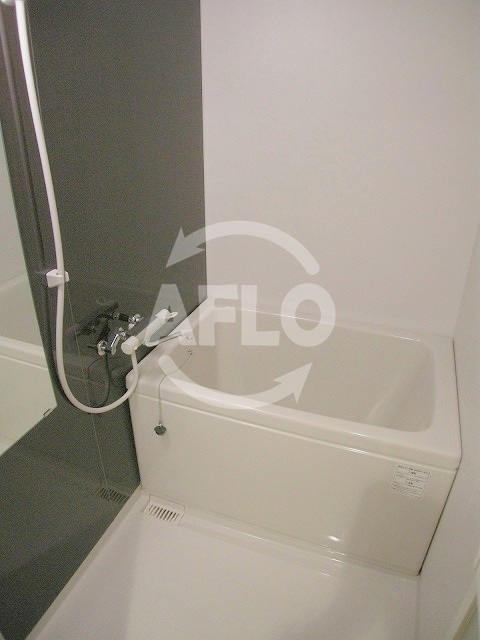 バス・シャワールーム　サムティ天王寺EAST　浴室