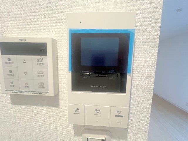 セキュリティ　TVモニターホンで来客が誰か確認してから開けて下さいね