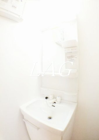 洗面設備　独立面台です。