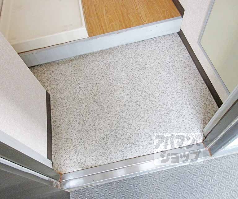 玄関　コンパクト！