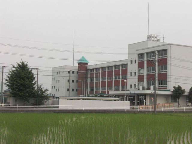 中学校　組合立東安中学校（中学校）まで826m