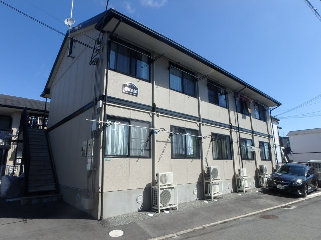 建物外観　落ち着いた雰囲気の外観です