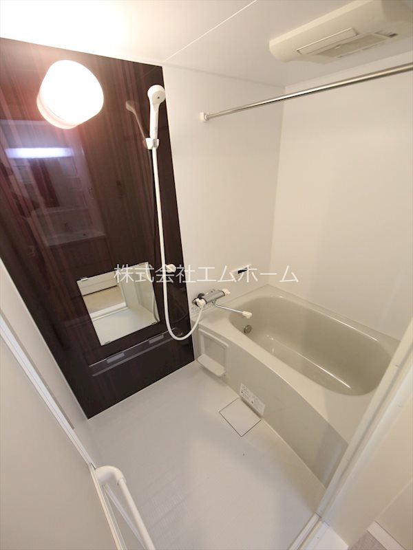 バス・シャワールーム　バスルーム　浴室暖房乾燥機付き