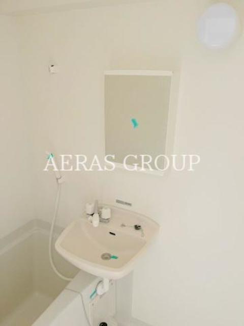 洗面設備　同仕様