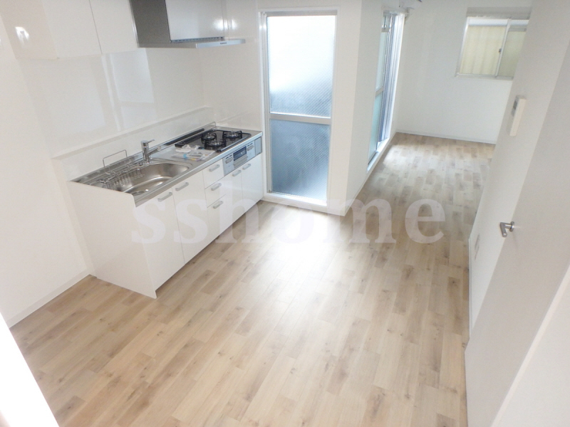 居室・リビング　キッチンとダイニングがちょうどよい距離☆