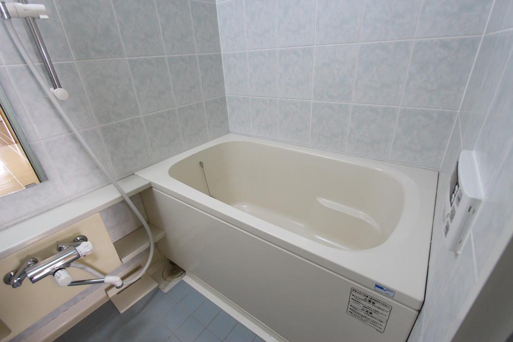 バス・シャワールーム　同タイプ写真