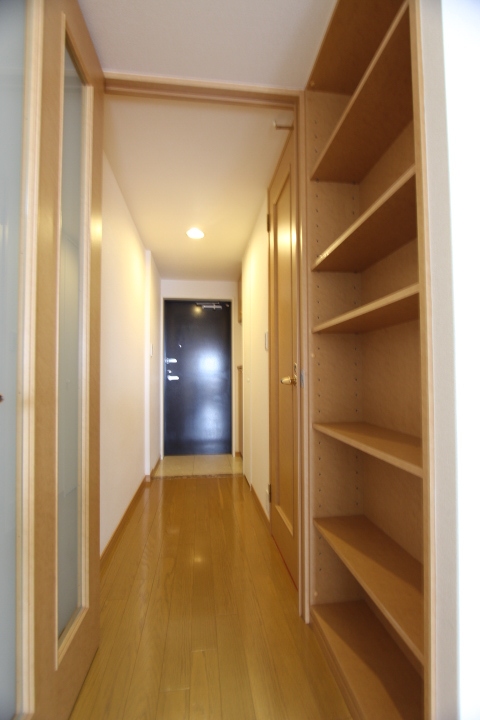 玄関　同タイプ写真