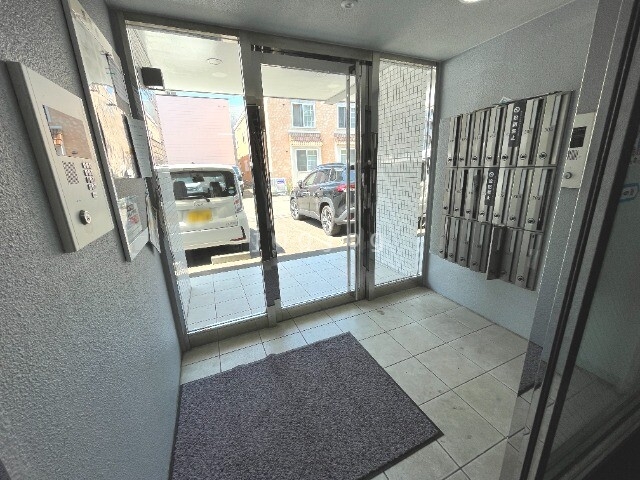 エントランス　オートロック