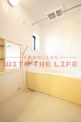 バス・シャワールーム　ゆったり過ごせるお風呂です