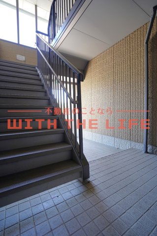 ロビー　建物の内部です