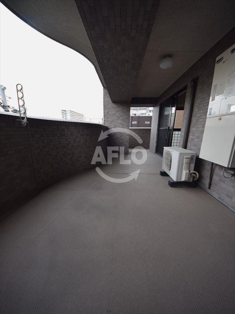 バルコニー　ロジュマン浪速　バルコニー